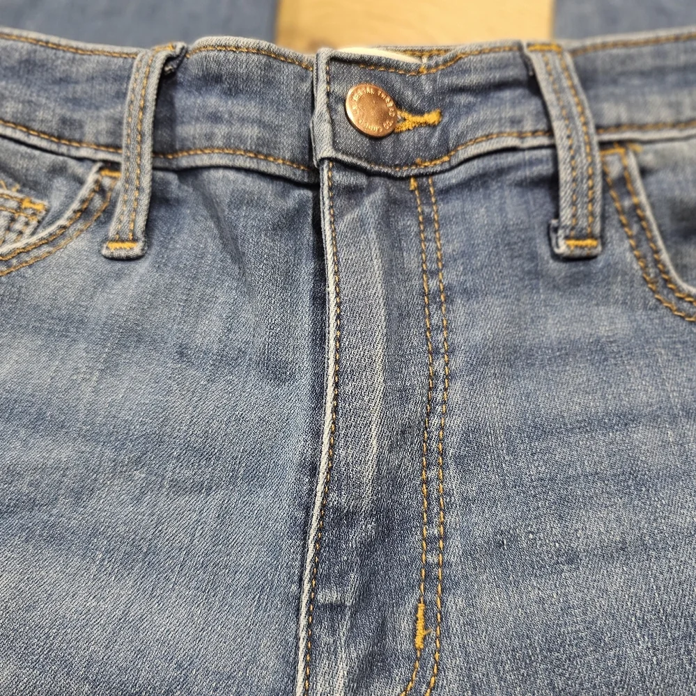 New universal thread size 8/29s high rise‎ skinny denim jeans